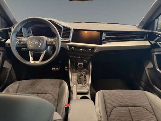 Audi A1 Sportback Sportback 25 TFSI S edition Stoelverwarming | Navigatie | Soundsystem ActivLease financial lease