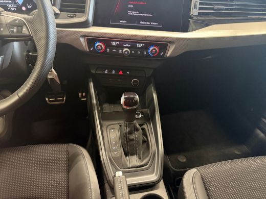 Audi A1 Sportback Sportback 25 TFSI S edition Stoelverwarming | Navigatie | Soundsystem ActivLease financial lease