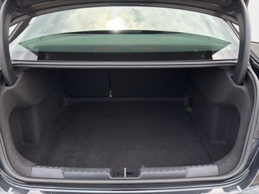Audi A3 Limousine 30 TFSI Advanced edition | Apple Carplay\Android Auto | Parkeer assistent | Sportstuur ... ActivLease financial lease