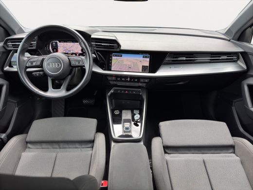 Audi A3 Limousine 30 TFSI Advanced edition | Apple Carplay\Android Auto | Parkeer assistent | Sportstuur ... ActivLease financial lease