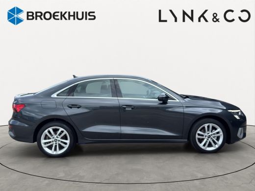Audi A3 Limousine 30 TFSI Advanced edition | Apple Carplay\Android Auto | Parkeer assistent | Sportstuur ... ActivLease financial lease
