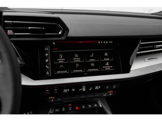 Audi A3 Sportback 45 TFSI e S edition Competition | 272PK | Sonos | Head-Up display | 18 inch velgen | Ke... ActivLease financial lease