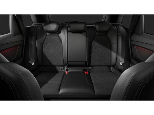 Audi Q4 e-tron S edition | 3-zone airconditioning | Achterklep, automatisch bedienbaar | Achteruitrijcamera ActivLease financial lease