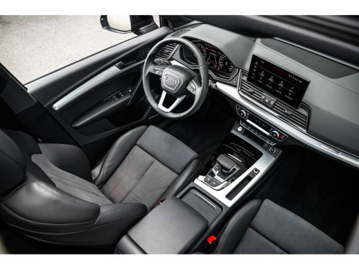 Audi Q5 50 TFSI e Advanced edition | Panoramadak | Massagestoelen | Head Up Display | 360 Camera | ActivLease financial lease