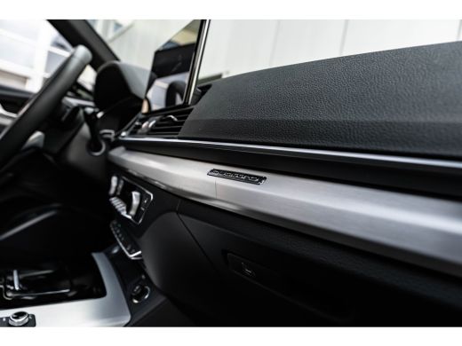 Audi Q5 55 TFSI e S edition Competition 367 PK | Panoramadak | 360 Camera | Head-up | Matrix LED | Stuurv... ActivLease financial lease