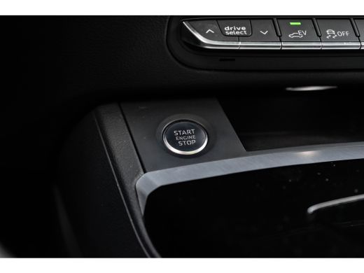 Audi Q5 55 TFSI e S edition Competition 367 PK | Panoramadak | 360 Camera | Head-up | Matrix LED | Stuurv... ActivLease financial lease