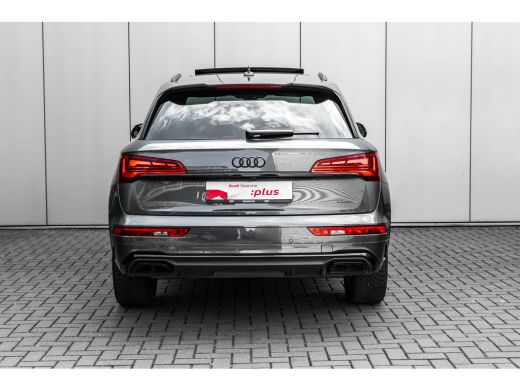 Audi Q5 55 TFSI e S edition Competition 367 PK | Panoramadak | 360 Camera | Head-up | Matrix LED | Stuurv... ActivLease financial lease