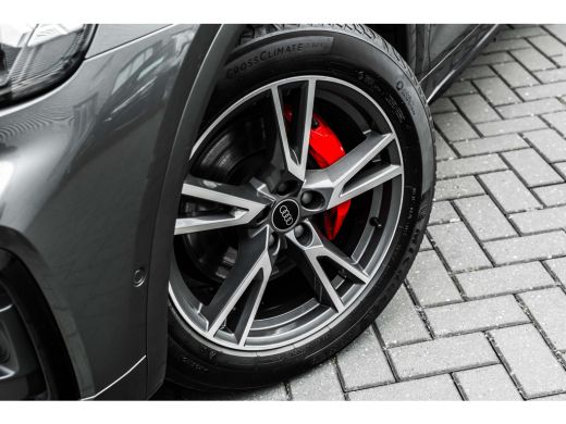 Audi Q5 55 TFSI e S edition Competition 367 PK | Panoramadak | 360 Camera | Head-up | Matrix LED | Stuurv... ActivLease financial lease