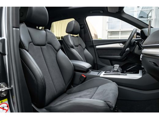 Audi Q5 55 TFSI e S edition Competition 367 PK | Panoramadak | 360 Camera | Head-up | Matrix LED | Stuurv... ActivLease financial lease