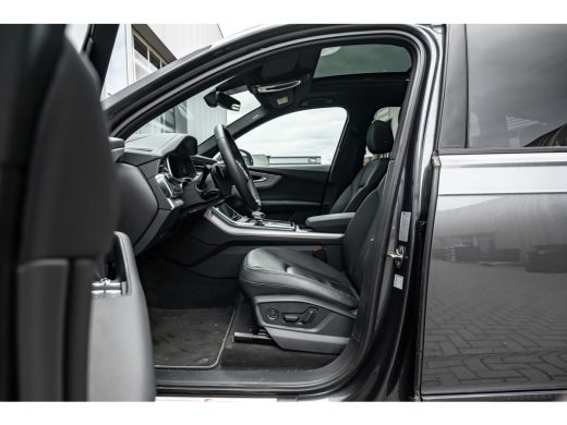 Audi Q7 55 TFSI e quattro Pro Line S 394 PK | Trekhaak | Panoramadak | Head-up | Elektr. stoelen geheugen... ActivLease financial lease