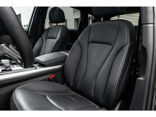 Audi Q7 55 TFSI e quattro Pro Line S 394 PK | Trekhaak | Panoramadak | Head-up | Elektr. stoelen geheugen... ActivLease financial lease