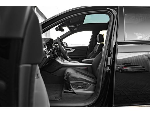 Audi Q7 Pro Line S 55 TFSI e quattro 394 pk | Achterbank plus | Achterlichten in LED-techniek | Adaptive ... ActivLease financial lease