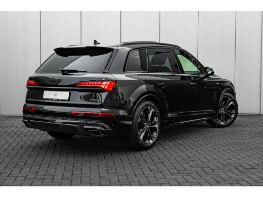 Audi Q7 Pro Line S 55 TFSI e quattro 394 pk | Achterbank plus | Achterlichten in LED-techniek | Adaptive ... ActivLease financial lease
