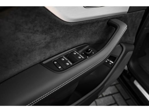 Audi Q7 Pro Line S 55 TFSI e quattro 394 pk | Achterbank plus | Achterlichten in LED-techniek | Adaptive ... ActivLease financial lease
