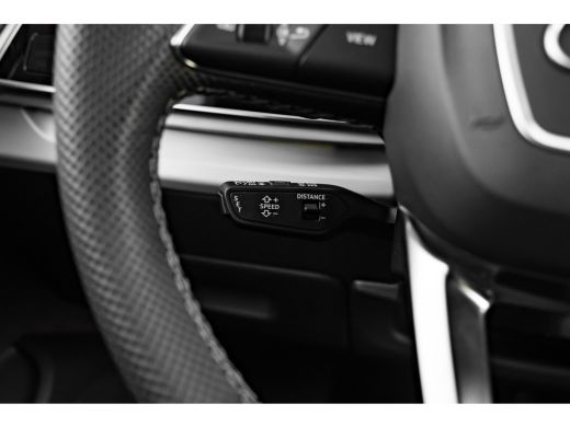 Audi Q7 Pro Line S 55 TFSI e quattro 394 pk | Achterbank plus | Achterlichten in LED-techniek | Adaptive ... ActivLease financial lease