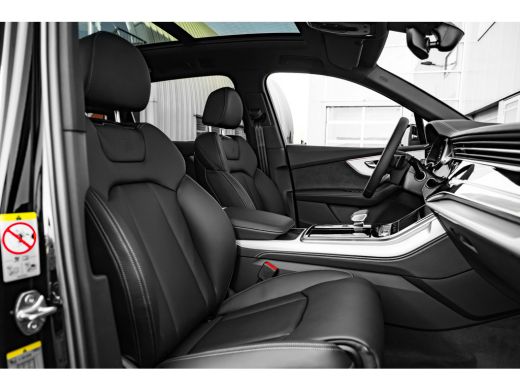 Audi Q7 Pro Line S 55 TFSI e quattro 394 pk | Achterbank plus | Achterlichten in LED-techniek | Adaptive ... ActivLease financial lease