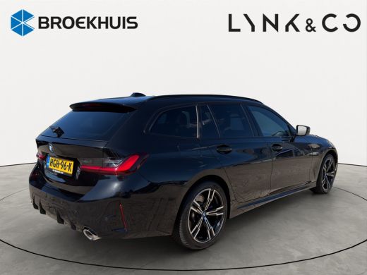 BMW 3 Serie Touring 330e M-Sport Volleder | SoH 94% | 360 camera | Panoramadak | Cruise control adaptief | Ve... ActivLease financial lease