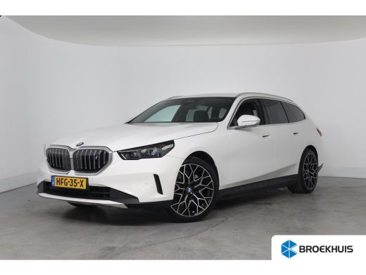BMW i5 eDrive40 84kWh | Bowers&Wilkins | SOH 95% | Leder | Comfort Zetels | LED | Clima | Sfeerverlichti... ActivLease financial lease
