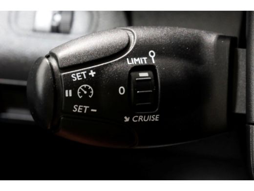 Citroën Berlingo 1.2 PureTech 130pk Benzine Automaat Airco/Navi/Camera/3Pers. 11-2020 ActivLease financial lease