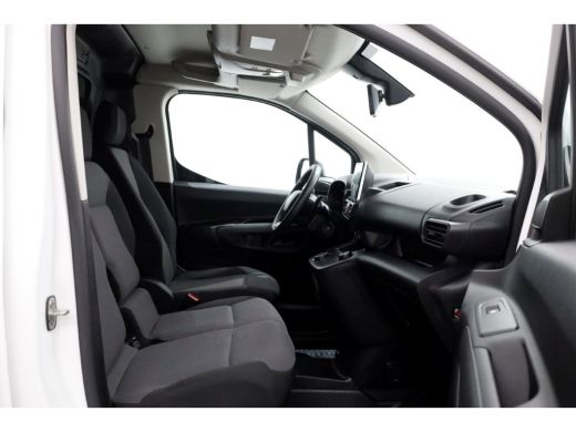 Citroën Berlingo 1.2 PureTech 130pk Benzine Automaat Airco/Navi/Camera/3Pers. 11-2020 ActivLease financial lease