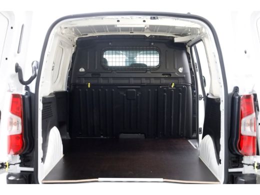 Citroën Berlingo 1.2 PureTech 130pk Benzine Automaat Airco/Navi/Camera/3Pers. 11-2020 ActivLease financial lease