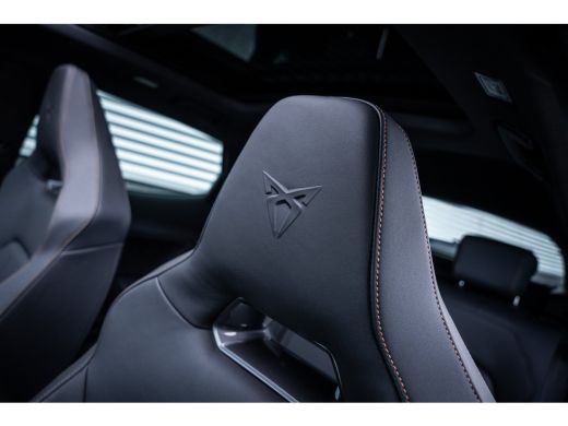 CUPRA Formentor 1.5 TSI 272 PK e-Hybrid VZ Performance | SOH 100% || Achteruitrij assistent | Achteruitrijcamera ... ActivLease financial lease