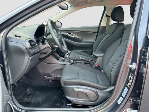Hyundai i30 1.0 T-GDi 120pk MHEV Comfort Smart | Camera | Climate controle | Carplay | Cruise controle | Draa... ActivLease financial lease
