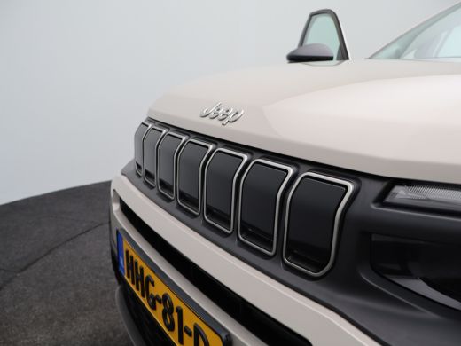 Jeep Avenger 1.2 e-Hybrid Longitude | Navi | Adaptieve cruise | Parkeersensoren | Airco | Apple carplay/ Andro... ActivLease financial lease