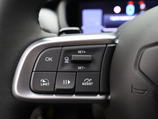 Jeep Avenger 1.2 e-Hybrid Longitude | Navi | Adaptieve cruise | Parkeersensoren | Airco | Apple carplay/ Andro... ActivLease financial lease