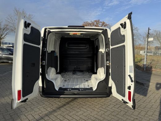 Kia PV5 L2H1 Plus 71.2 kWh Tijdelijk met gratis accu upgrade! ActivLease financial lease