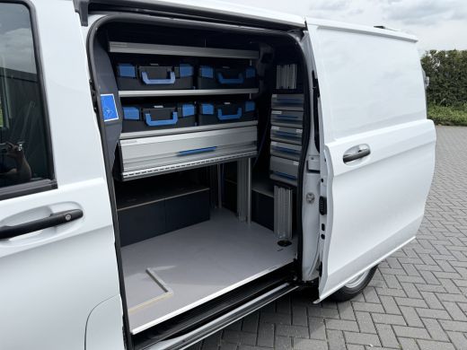 Mercedes-Benz Vito 110 CDI / L2H1 / 1e EIG. / UNIEKE SORTIMO INRICHTING / 2x SCHUIFDEUR / **9.446 KM** / 3-ZITS ActivLease financial lease