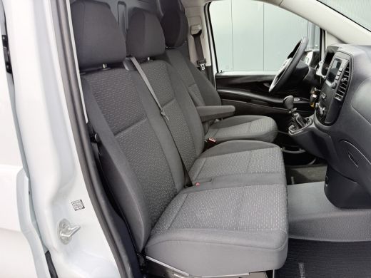 Mercedes-Benz Vito 110 CDI / L2H1 / 1e EIG. / UNIEKE SORTIMO INRICHTING / 2x SCHUIFDEUR / **9.446 KM** / 3-ZITS ActivLease financial lease