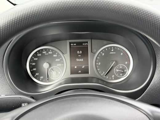 Mercedes-Benz Vito 110 CDI / L2H1 / 1e EIG. / UNIEKE SORTIMO INRICHTING / 2x SCHUIFDEUR / **9.446 KM** / 3-ZITS ActivLease financial lease