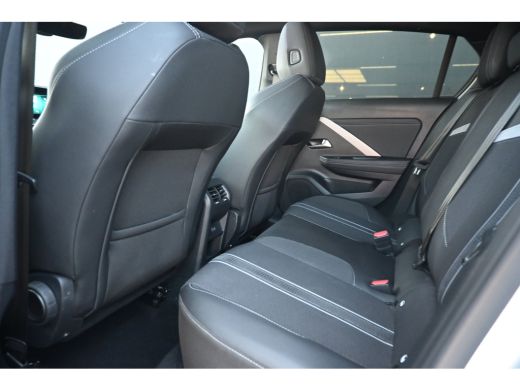 Opel Astra 1.2 Turbo Hybrid GS 145 | Schuif-/Kanteldak | Stuur/Stoelverwarming | Adaptive Cruise | AGR-Comfo... ActivLease financial lease