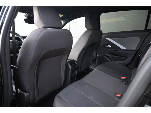 Opel Astra Electric 54 kWh Business Edition 99%SOH! tot 8 Jaar Garantie! | AGR-Comfortstoel | Stuur/Stoelver... ActivLease financial lease