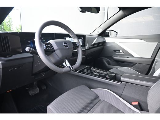 Opel Astra Electric 54 kWh Business Edition 99%SOH! tot 8 Jaar Garantie! | AGR-Comfortstoel | Stuur/Stoelver... ActivLease financial lease