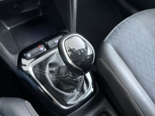 Opel Corsa 1.2 Elegance 100PK | Achteruitrijcamera | Apple Carplay/Android Auto|telefoonintegratie premium |... ActivLease financial lease