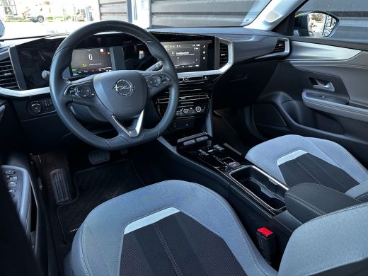 Opel Mokka-e Level 3 50 kWh | SOH 100%| 3-FASE| CAMERA + PARKEERSENSOREN| APPLE CARPLAY/ANDROID AUTO| KEYLESS ... ActivLease financial lease