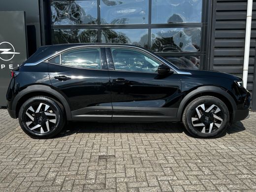 Opel Mokka-e Level 3 50 kWh | SOH 100%| 3-FASE| CAMERA + PARKEERSENSOREN| APPLE CARPLAY/ANDROID AUTO| KEYLESS ... ActivLease financial lease