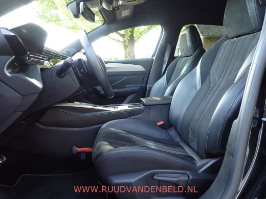 Peugeot 308 1.2 PureTech GT / CARPLAY / CAMERA / ACC / KEYLESS ActivLease financial lease