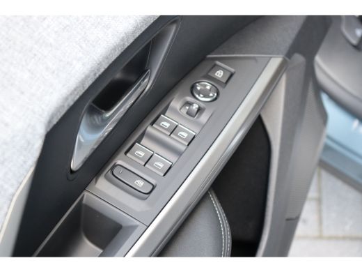 Peugeot 5008 GT Exclusive 73 kWh Automaat ActivLease financial lease