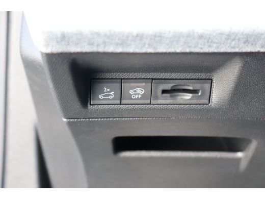 Peugeot 5008 GT Exclusive 73 kWh Automaat ActivLease financial lease