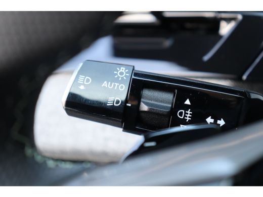Peugeot 5008 GT Exclusive 73 kWh Automaat ActivLease financial lease