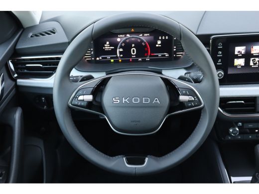 Skoda Scala Business Edition | Achteruitrijcamera | Chromen raamlijsten | Cruise control met speedlimiter ActivLease financial lease