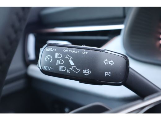 Skoda Scala Business Edition | Achteruitrijcamera | Chromen raamlijsten | Cruise control met speedlimiter ActivLease financial lease