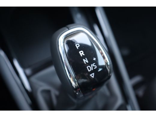 Skoda Scala Business Edition | Achteruitrijcamera | Chromen raamlijsten | Cruise control met speedlimiter ActivLease financial lease