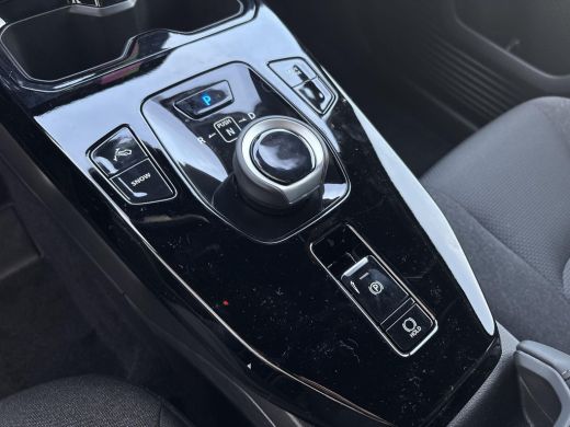 Suzuki e Vitara Select 61 kWh |100% ELEKTRISCH | Climate Control | Navigatiesysteem | Apple CarPlay & Android Aut... ActivLease financial lease