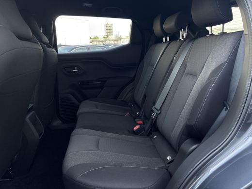 Suzuki e Vitara Select 61 kWh |100% ELEKTRISCH | Climate Control | Navigatiesysteem | Apple CarPlay & Android Aut... ActivLease financial lease
