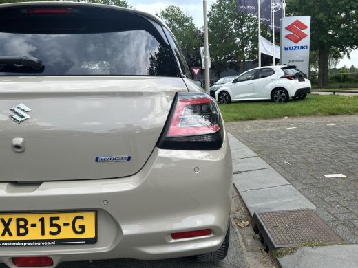 Suzuki Swift 1.2 Select Smart Hybrid ActivLease financial lease