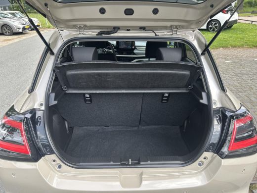 Suzuki Swift 1.2 Select Smart Hybrid ActivLease financial lease